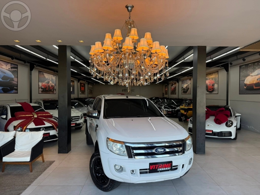 RANGER 2.5 XLT 4X2 CD 16V FLEX 4P MANUAL - 2014 - ESTâNCIA VELHA