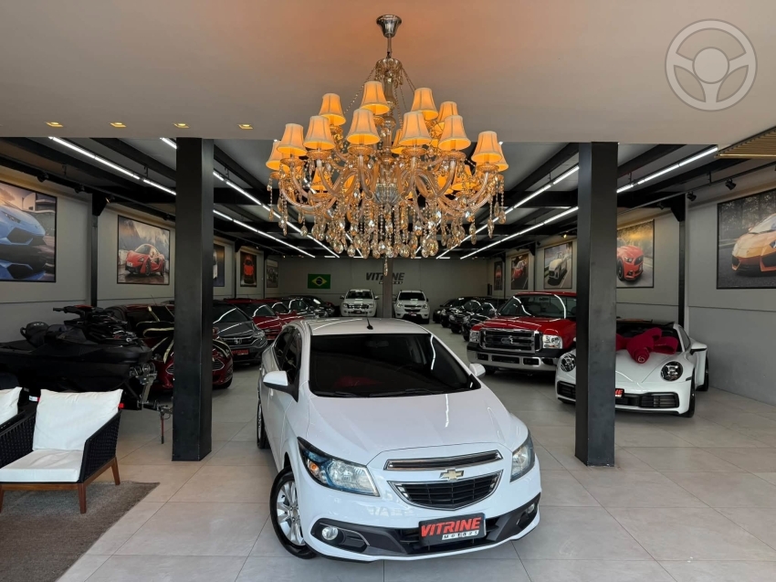 PRISMA 1.4 MPFI LTZ 8V FLEX 4P MANUAL - 2016 - ESTâNCIA VELHA