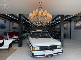 D20 4.0 CUSTOM DE LUXE CS 8V TURBO DIESEL 2P MANUAL