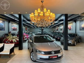 JETTA 2.0 TSI HIGHLINE 211CV 4P TIPTRONIC