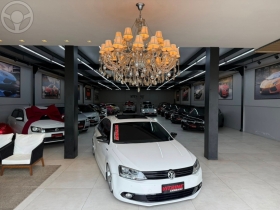 JETTA 2.0 COMFORTLINE FLEX 4P TIPTRONIC