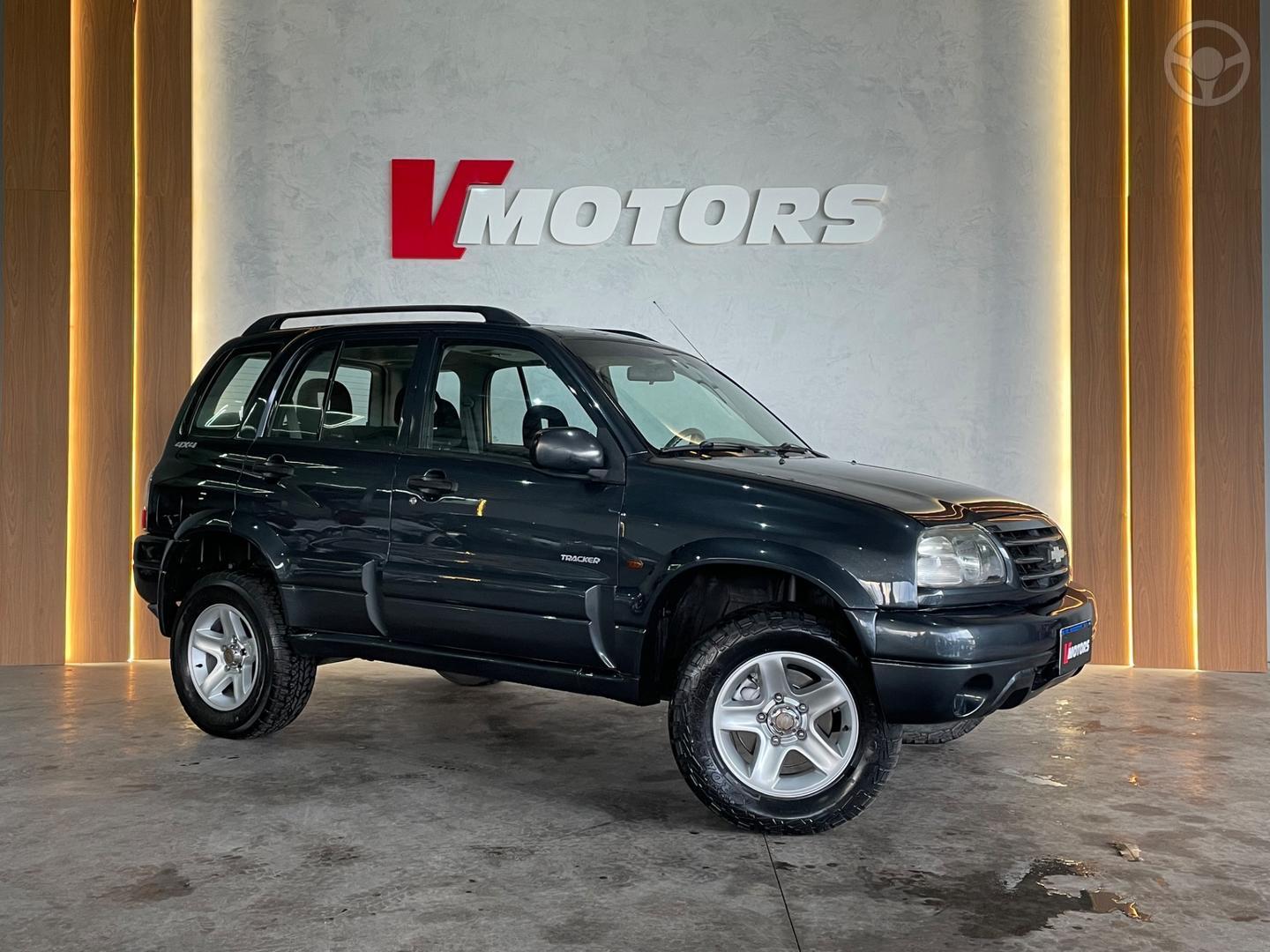 TRACKER 2.0 4X4 16V 4P MANUAL - 2009 - PAROBé