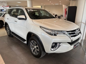 hilux sw4 2.8 srx 4x4 16v turbo intercooler diesel 4p automatico 2020 caxias do sul