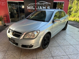 VECTRA 2.0 MPFI ELEGANCE 8V FLEX 4P MANUAL