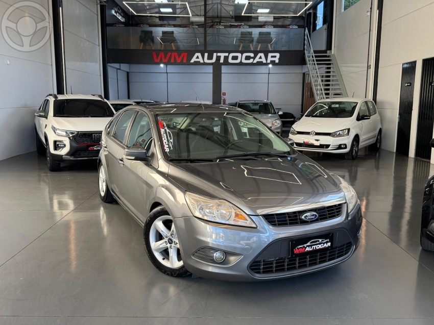 FOCUS 1.6 GLX 16V FLEX 4P MANUAL - 2011 - BOM PRINCíPIO