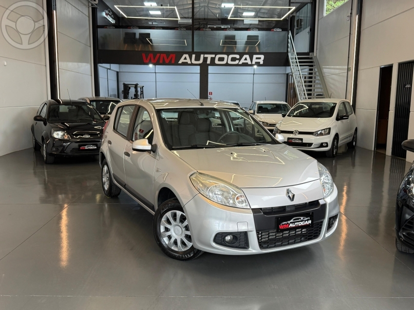 SANDERO 1.0 EXPRESSION 16V FLEX 4P MANUAL - 2012 - BOM PRINCíPIO