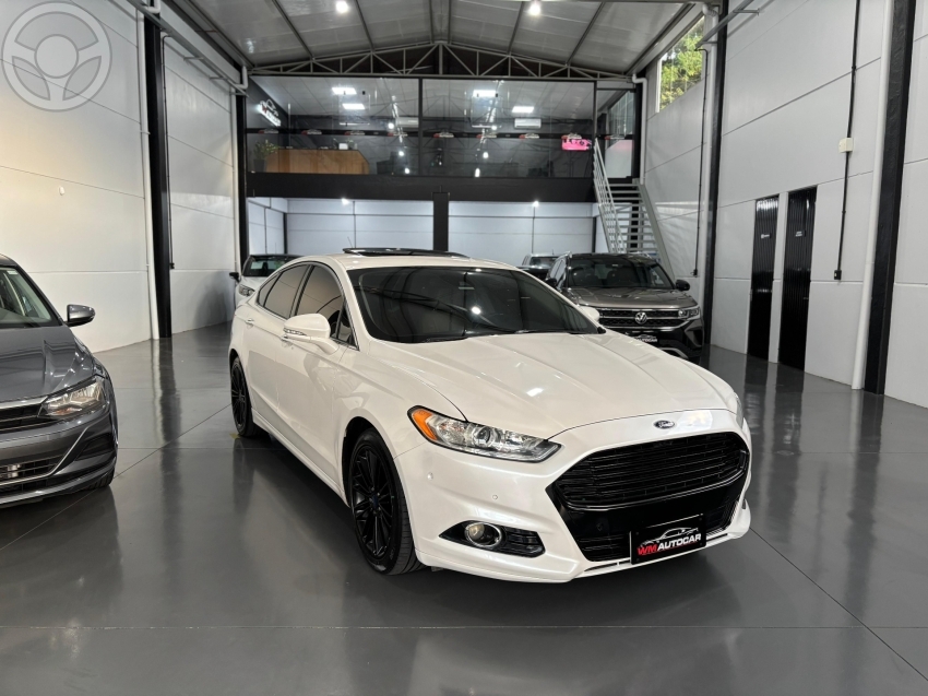 FUSION 2.0 TITANIUM AWD 16V 4P AUTOMÁTICO - 2015 - BOM PRINCíPIO
