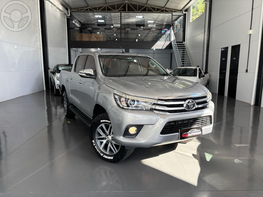 HILUX 2.8 SRX 4X4 CD 16V DIESEL 4P AUTOMÁTICO - 2017 - BOM PRINCíPIO