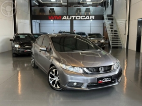 civic 2.0 lxr 16v flex 4p automatico 2016 bom principio