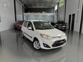 fiesta 1.6 mpi class hatch 8v flex 4p manual 2013 bom principio