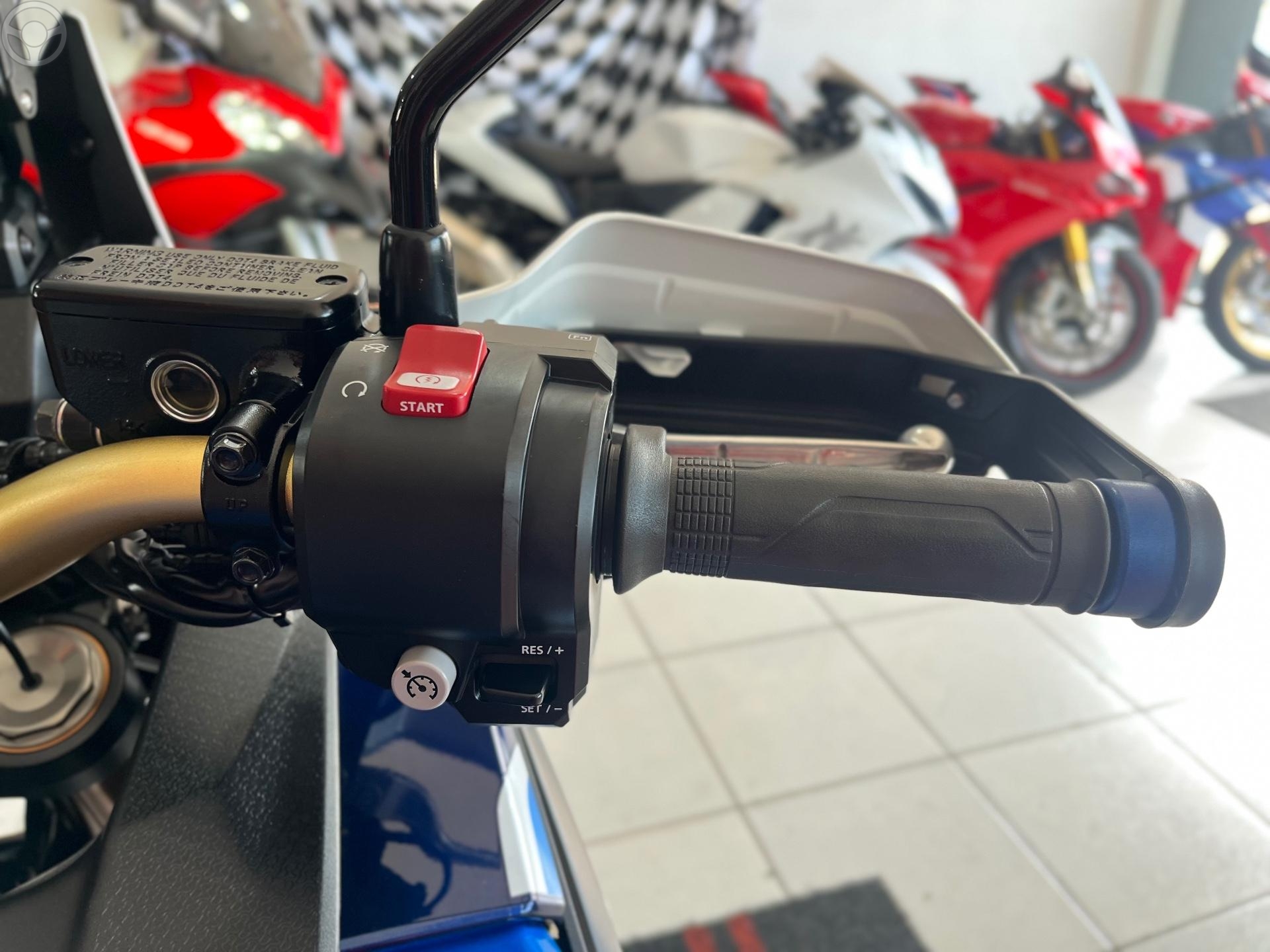 CRF 150R CROSS - 2023 - CARAZINHO