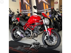 monster 821 dark 2020 carazinho