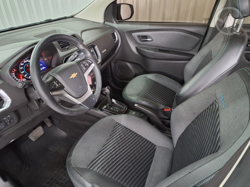 CHEVROLET - SPIN 1.8 8V ACTIV7 FLEX 5P AUTOMÁTICO - 2023/2024 - BRANCA - R$ 109.900,00