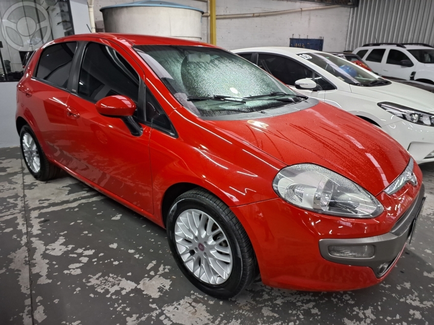 PUNTO 1.6 ESSENCE 16V FLEX 4P MANUAL - 2013 - CAXIAS DO SUL