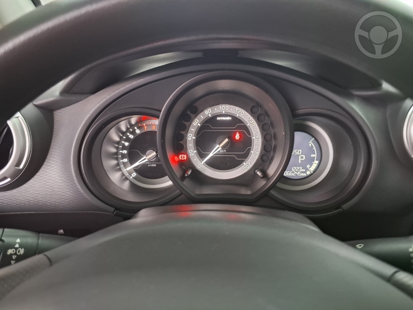 CITROËN - C3 1.6 URBAN TRAIL 16V FLEX 4P AUTOMÁTICO - 2019/2019 - CINZA - R$ 62.900,00