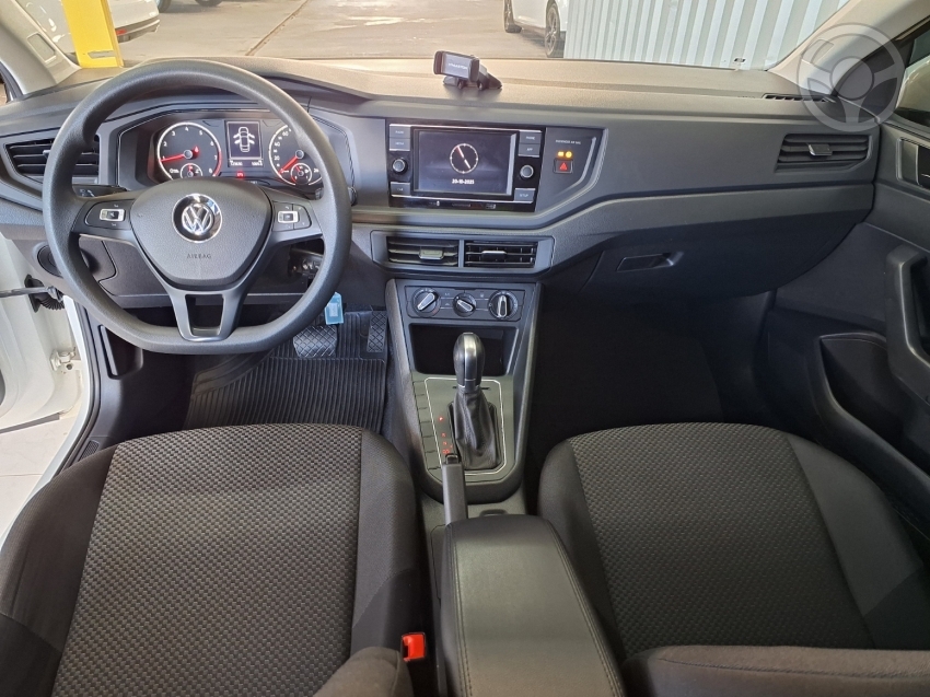 VOLKSWAGEN - VIRTUS 1.6 MSI FLEX 4P AUTOMÁTICO - 2019/2020 - BRANCA - R$ 73.900,00
