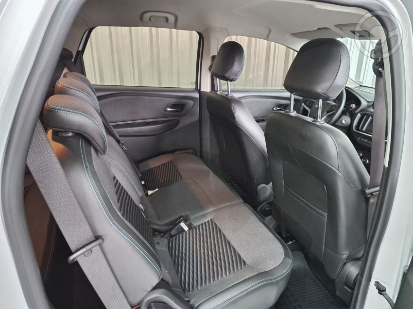 CHEVROLET - SPIN 1.8 8V ACTIV7 FLEX 5P AUTOMÁTICO - 2023/2024 - BRANCA - R$ 109.900,00