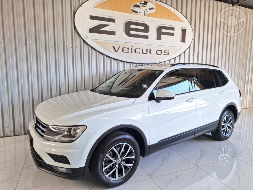VOLKSWAGEN - TIGUAN 1.4 ALLSPACE 250 TSI FLEX 4P - 2018/2018 - BRANCA - R$ 111.900,00