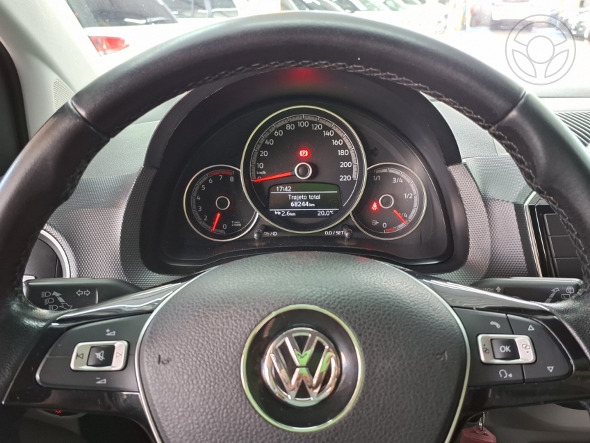 VOLKSWAGEN - UP 1.0 MPI MOVE UP 12V FLEX 4P MANUAL - 2019/2019 - BRANCA - R$ 58.900,00