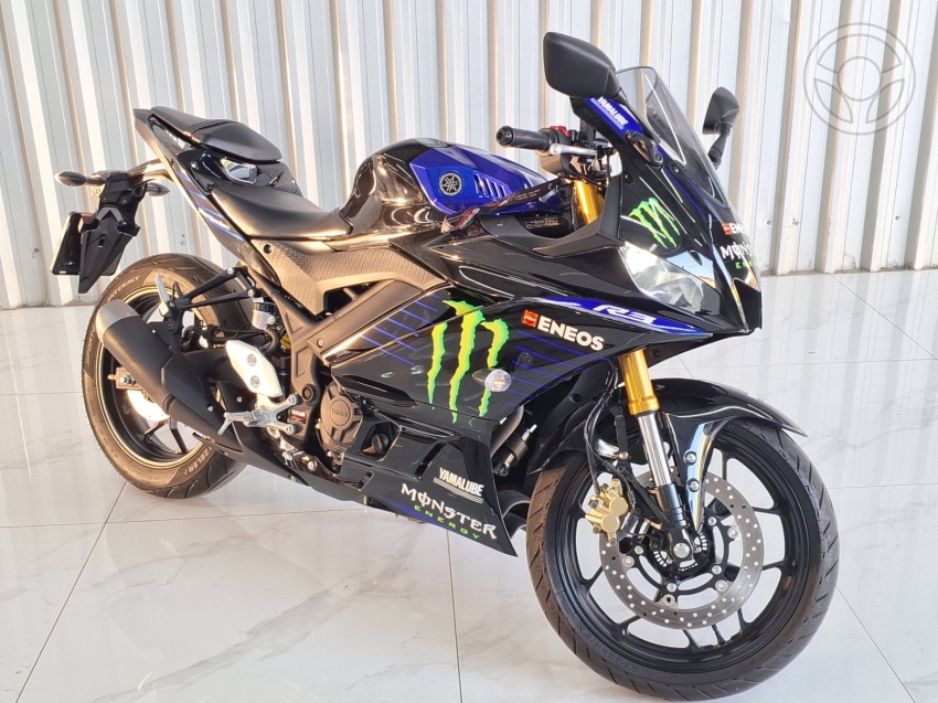 YAMAHA - YZF R3 MONSTER - 2022/2023 - PRETA - R$ 31.500,00