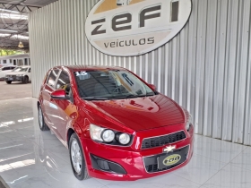sonic 1.6 lt 16v flex 4p manual 2013 caxias do sul