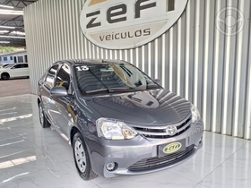 etios 1.5 xs sedan 16v flex 4p manual 2013 caxias do sul
