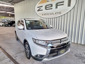 outlander 2.0 16v 4p automatico 2016 caxias do sul