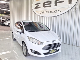 fiesta 1.6 se hatch 16v flex 4p manual 2015 caxias do sul