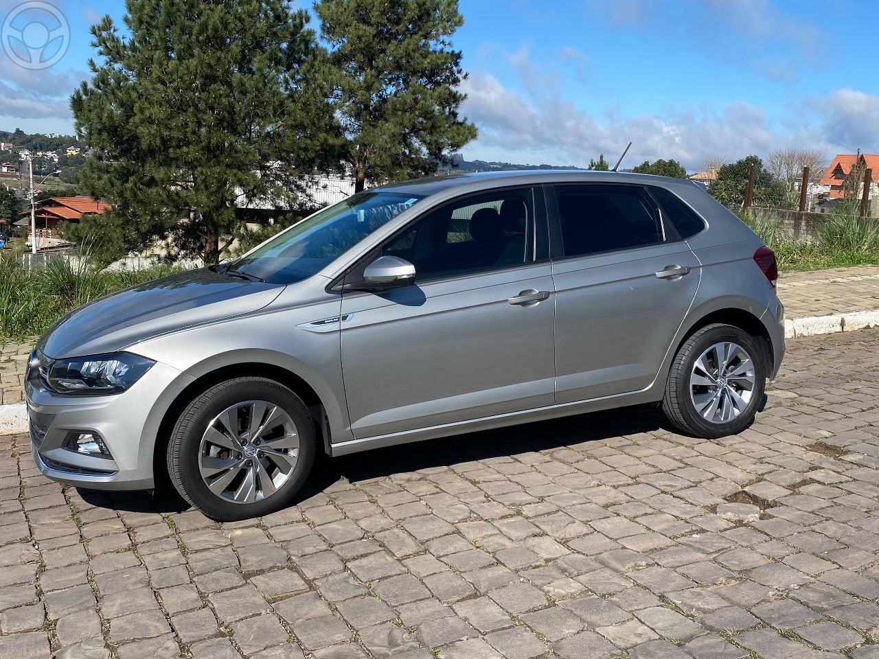 POLO 1.0	200 TSI HIGHLINE AUTOMÁTICO    - 2018 - GARIBALDI