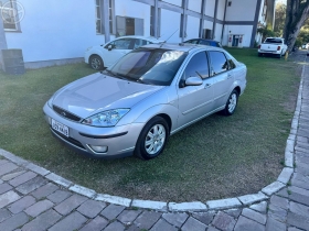 focus 2.0 ghia 16v gasolina 4p automatico 2008 bento goncalves