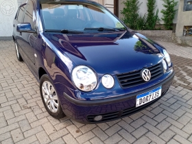 POLO SEDAN 1.6 8V GASOLINA 4P MANUAL