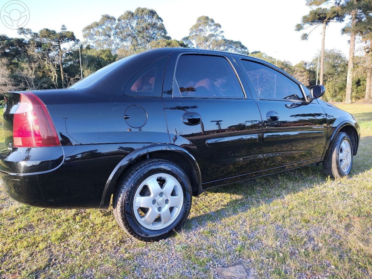 CORSA 1.4 MPFI PREMIUM SEDAN 8V FLEX 4P MANUAL - 2009 - GRAMADO