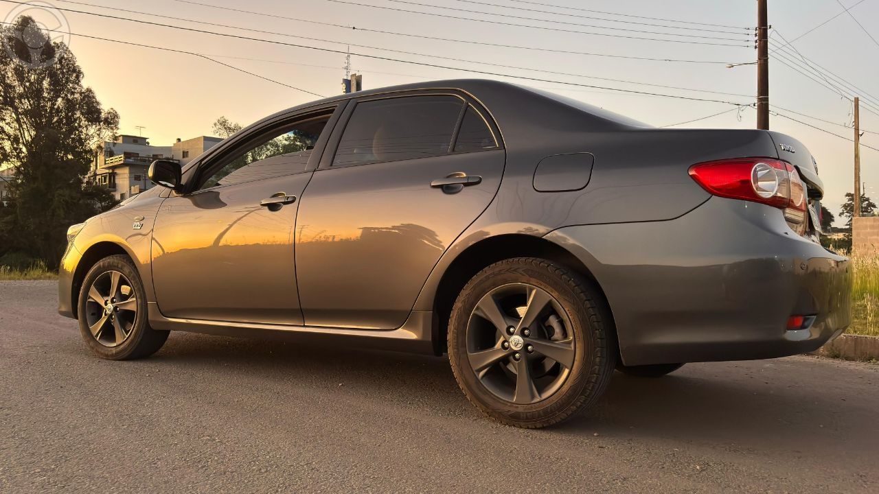 COROLLA 1.8 GLI 16V FLEX 4P AUTOMÁTICO - 2012 - FARROUPILHA