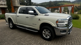 RAM 6.7 2500 LARAMIE 4X4 CD I6 TURBO DIESEL 4P AUTOMÁTICO