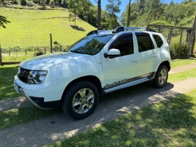 duster 2.0 dynamique 4x2 16v flex 4p automatico 2017 garibaldi