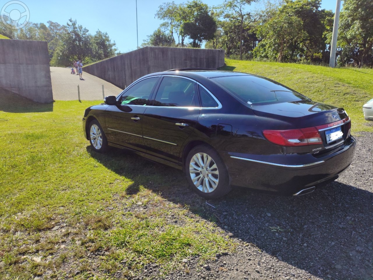 AZERA 3.3 MPFI GLS SEDAN V6 24V GASOLINA 4P AUTOMÁTICO - 2011 - FARROUPILHA