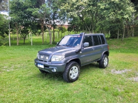 pajero tr4 2.0 4x4 16v 131cv gasolina 4p automatico 2005 caxias do sul