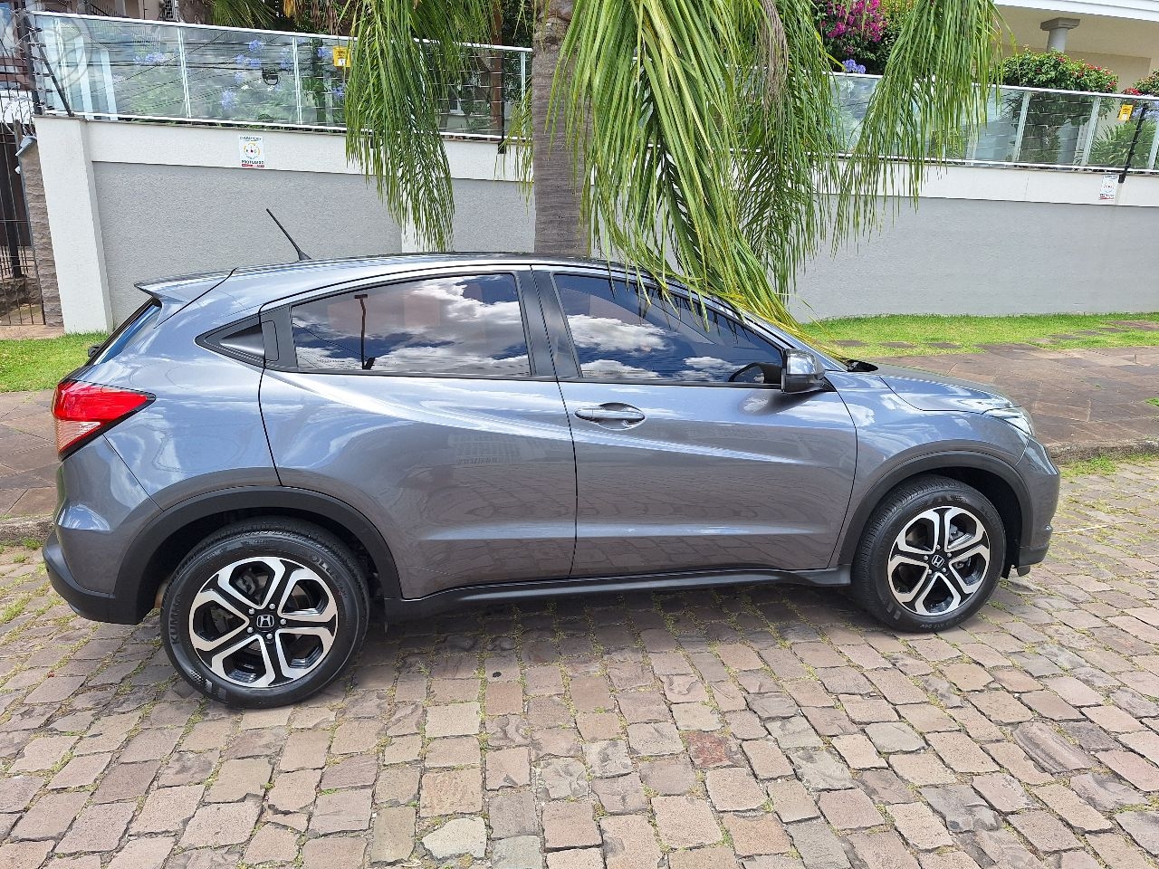 HR-V 1.8 16V FLEX LX 4P AUTOMÁTICO - 2017 - CAXIAS DO SUL