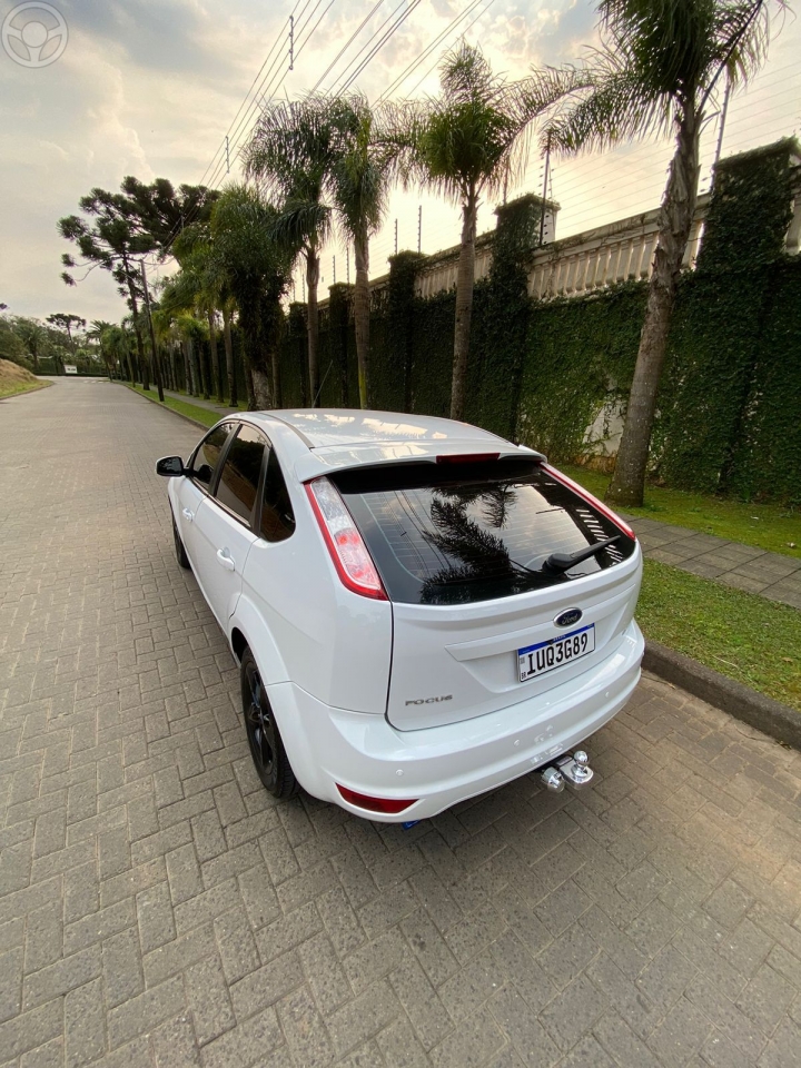 FOCUS 2.0 GLX 16V FLEX 4P MANUAL - 2013 - CAXIAS DO SUL