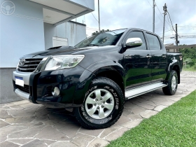 HILUX 3.0 SRV TOP 4X4 CD 16V TURBO INTERCOOLER DIESEL 4P AUTOMÁTICO