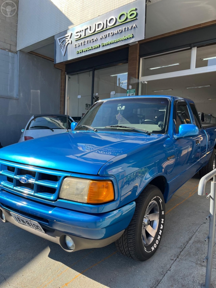 RANGER 4.0 STX 4X2 CE V6 12V GASOLINA 2P MANUAL - 1994 - CAXIAS DO SUL