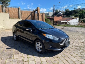 fiesta 1.6 se sedan 16v flex 4p automatico 2014 caxias do sul