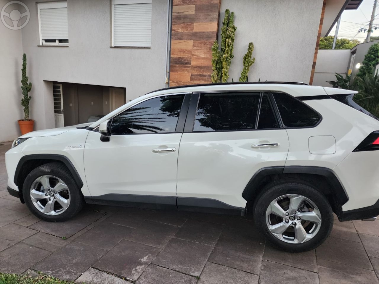 RAV4 2.5 SX 4WD HÍBRIDO 4P AUTOMÁTICO - 2019 - CAXIAS DO SUL