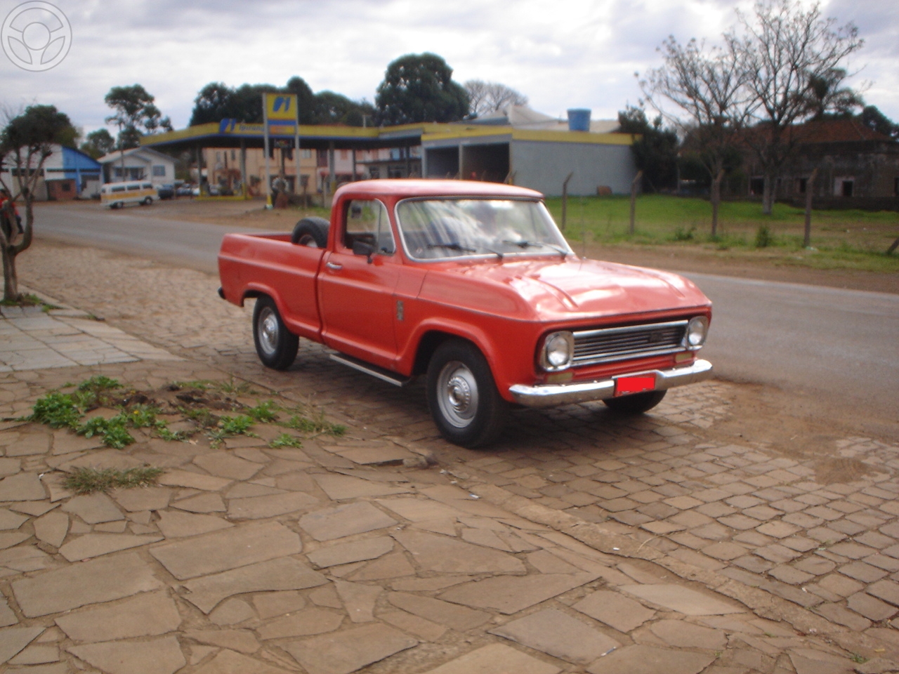 C10 4.3 CS 12V GASOLINA 2P MANUAL - 1976 - CANELA