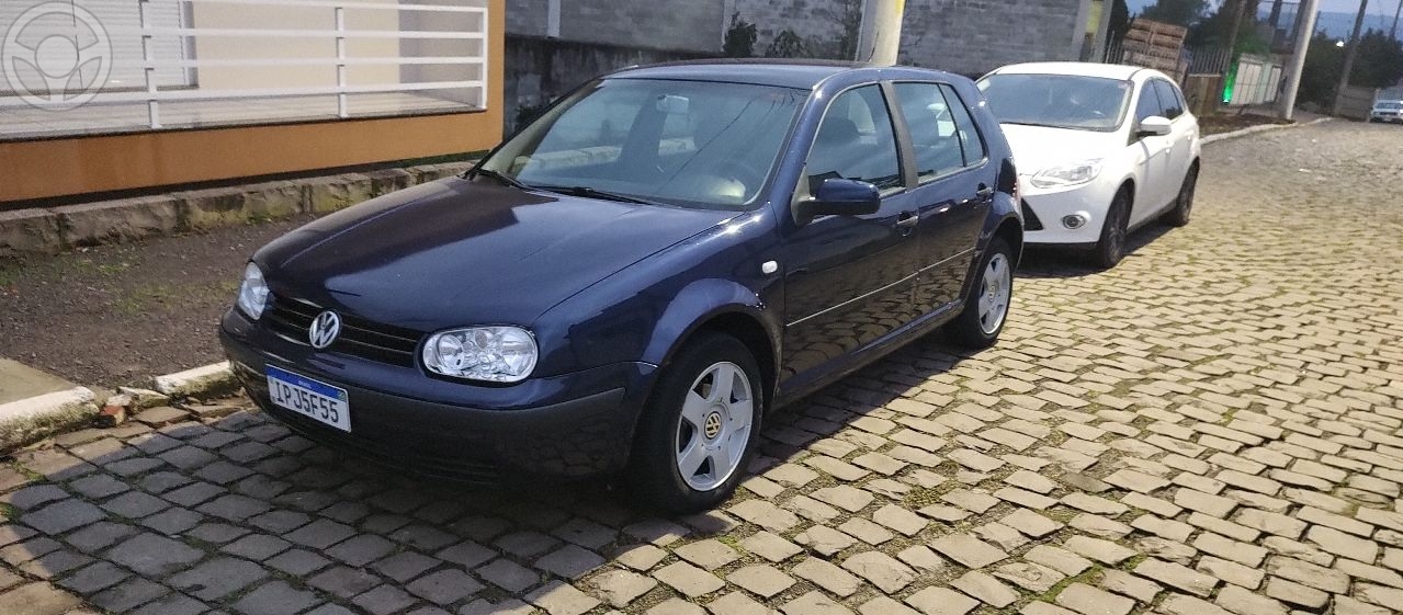 GOLF 1.6 SR GASOLINA 4P MANUAL - 2001 - CAXIAS DO SUL 