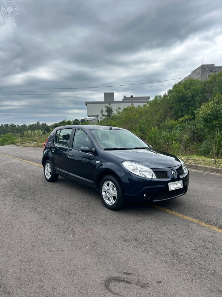 SANDERO 1.6 PRIVILÉGE 16V FLEX 4P MANUAL - 2009 - GARIBALDI