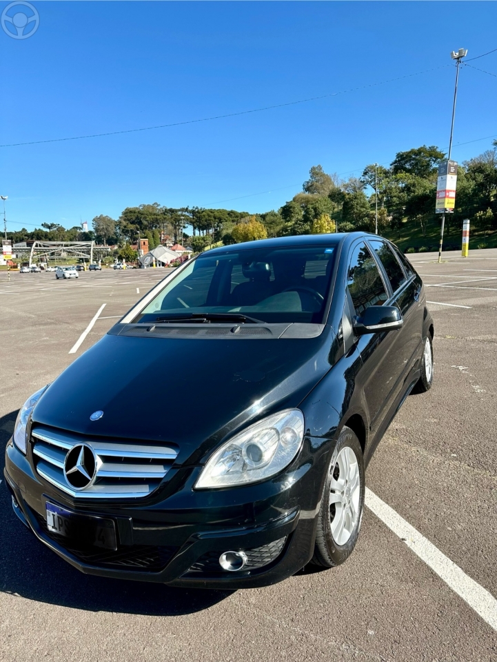 B 170 1.7 8V GASOLINA 4P AUTOMÁTICO - 2009 - CAXIAS DO SUL