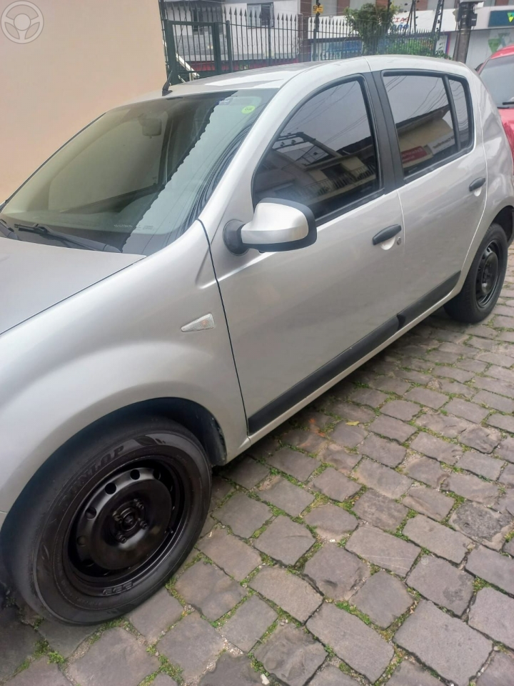 SANDERO 1.6 EXPRESSION 8V FLEX 4P MANUAL - 2013 - CAXIAS DO SUL