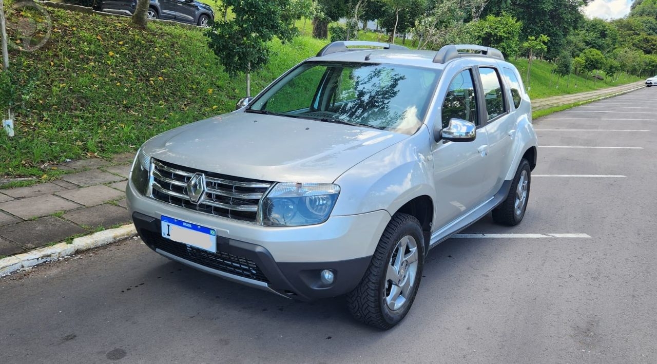 DUSTER 2.0 DYNAMIQUE 4X4 16V FLEX 4P MANUAL - 2014 - BENTO GONÇALVES