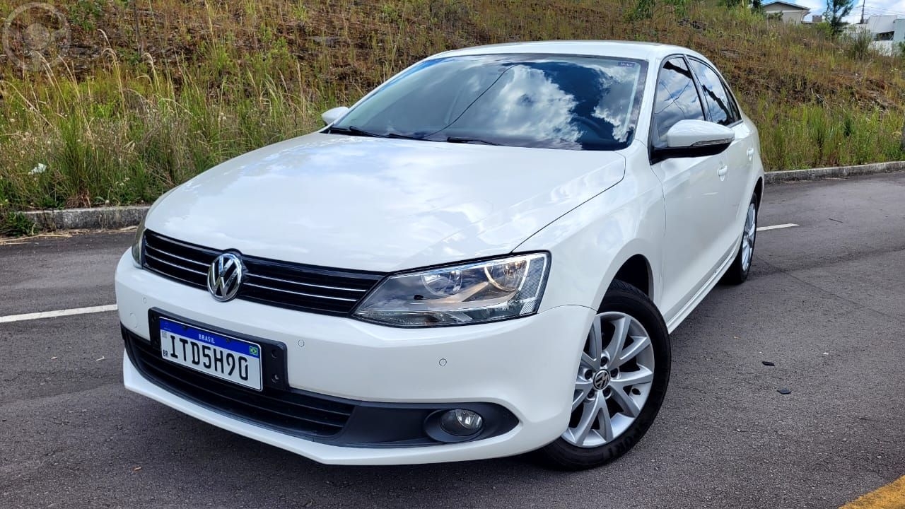 JETTA 2.0 COMFORTLINE FLEX 4P TIPTRONIC - 2012 - BENTO GONÇALVES